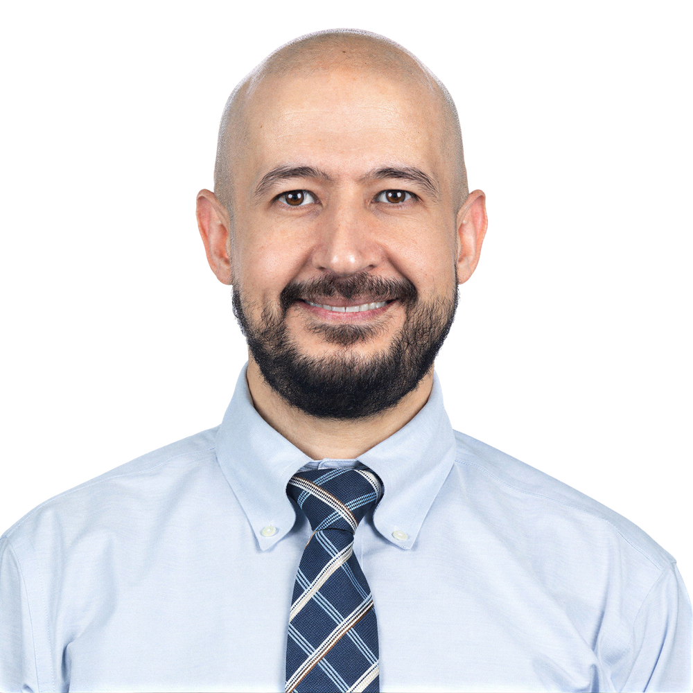 Portrait of Dr Yaser Alkhatib, Consultant Physician, Hematology & Oncology